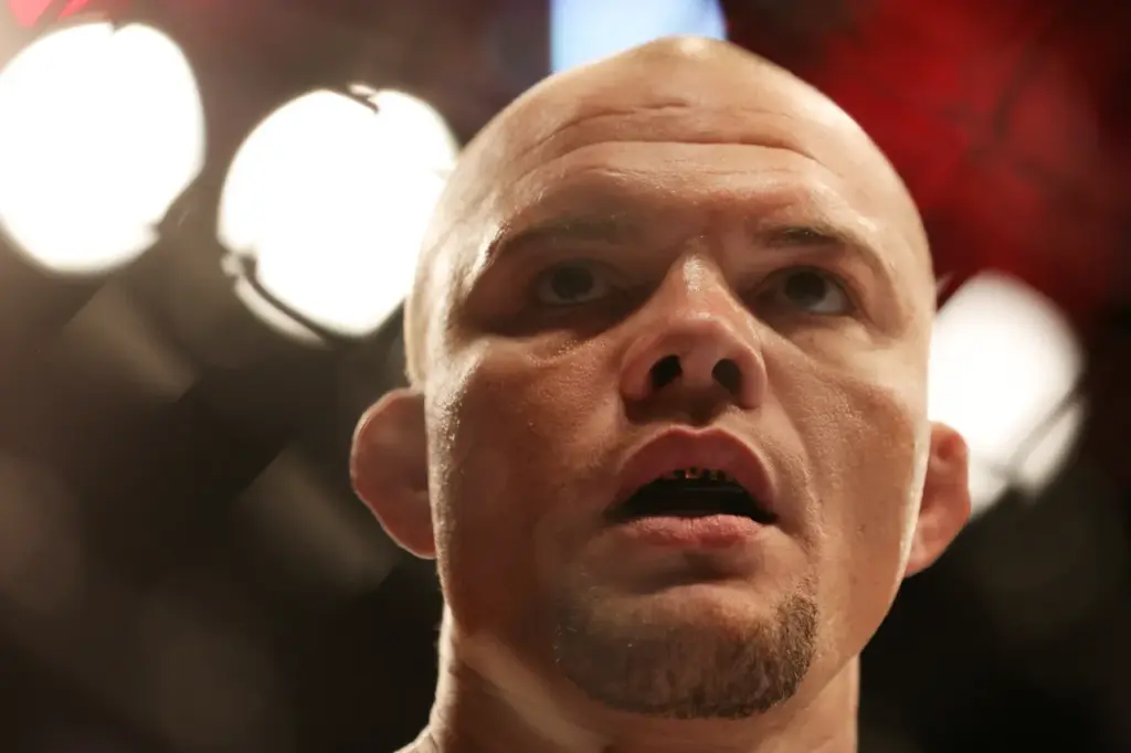 UFC 277: Ankalaev v Smith DALLAS, TEXAS - JULY 30: Anthony Smith looks on before his light heavyweight bout against Magomed Ankalaev of Russia during UFC 277 at American Airlines Center on July 30, 2022 in Dallas, Texas. (Photo by Carmen Mandato/Getty Images)