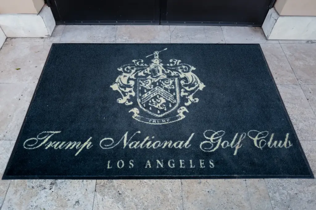 Trump National Golf Club, Los Angeles RANCHO PALOS VERDES, CALIFORNIA - FEBRUARY 22: A rug at the entrance to the pro-shop, at Trump National Golf Club, Los Angeles, in Ranchos Palos Verdes, California, February 22, 2026. The public, 18-hole golf course, bought by Donald Trump in 2002, officially opened as Trump National on Jan. 20, 2006. (Photo by Jay L Clendenin/Getty Images)